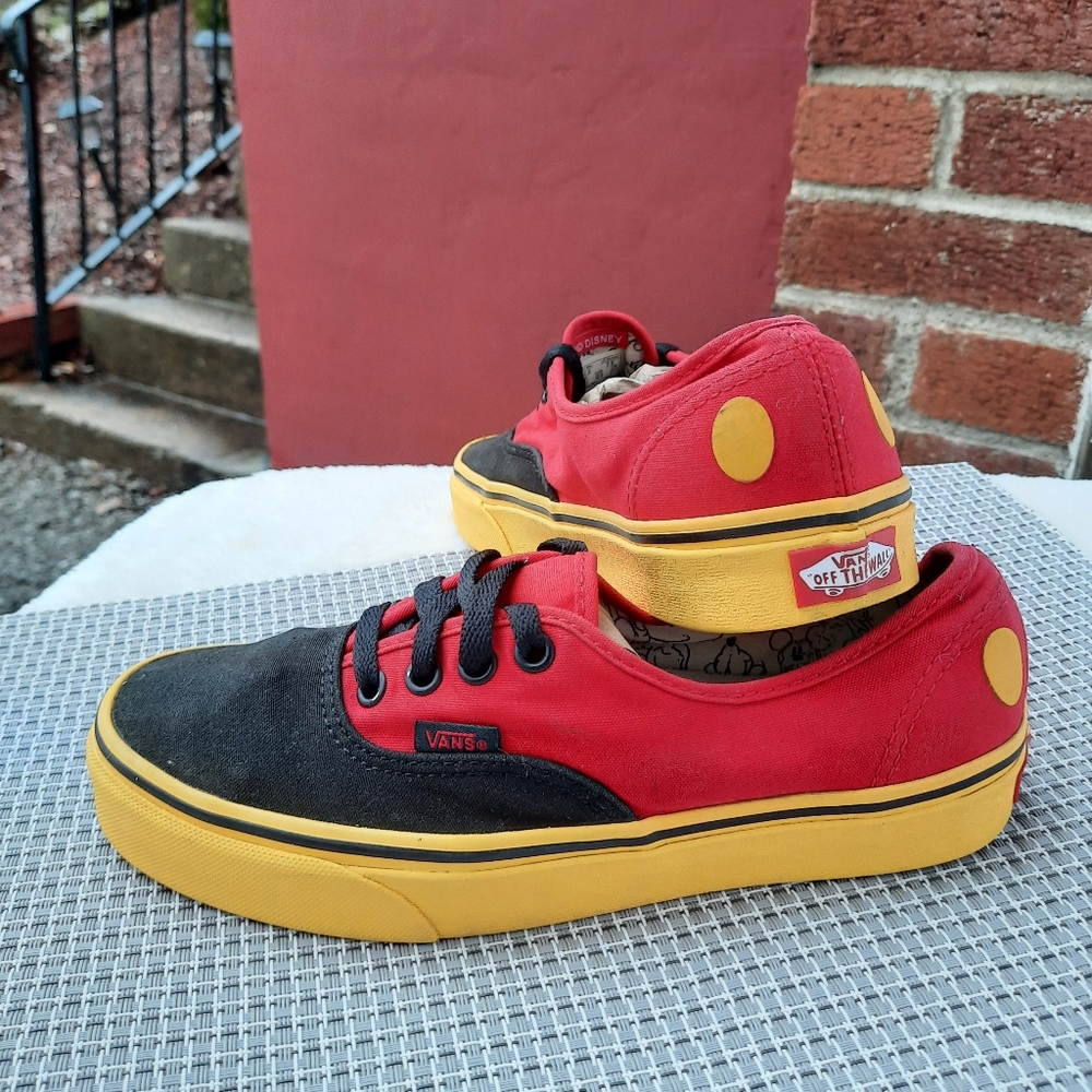 Vans x Disney Mickey Mouse 90th Anniversary Limited Edition Sneakers Rare Unisex